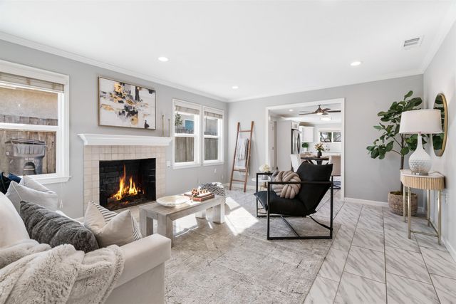 633 N P St, Livermore, CA 94551