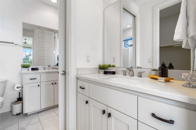 1126 Linden ST 1, Austin, TX 78702