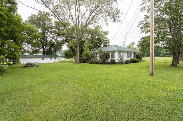 469 Cash Street, Spring City, TN 37381