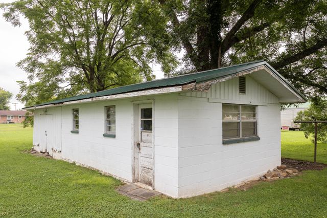 469 Cash Street, Spring City, TN 37381