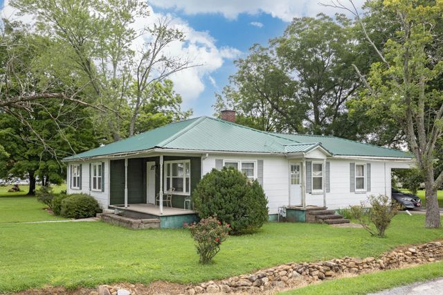 469 Cash Street, Spring City, TN 37381