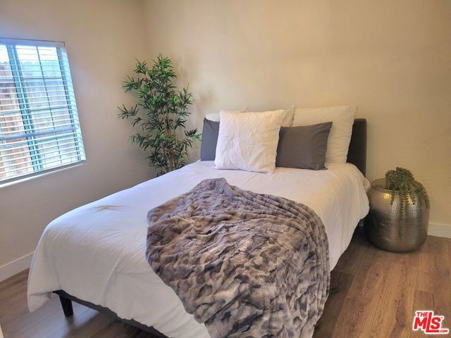 1301 S Amantha Avenue, Compton, CA 90220