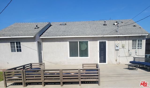 1301 S Amantha Avenue, Compton, CA 90220