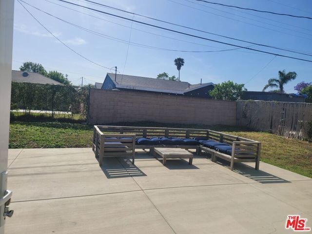 1301 S Amantha Avenue, Compton, CA 90220