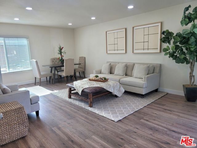 1301 S Amantha Avenue, Compton, CA 90220