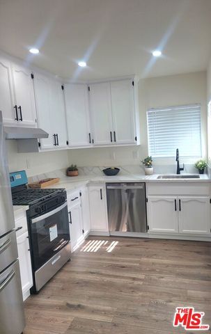 1301 S Amantha Avenue, Compton, CA 90220