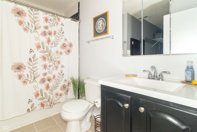 3030 Everbloom Way, Indianapolis, IN 46217