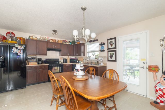 3030 Everbloom Way, Indianapolis, IN 46217