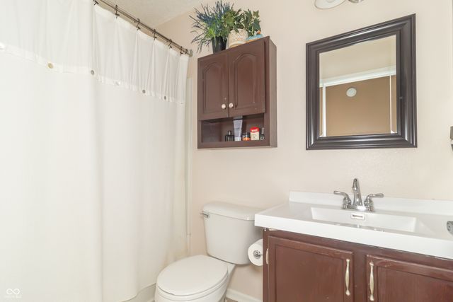 3030 Everbloom Way, Indianapolis, IN 46217