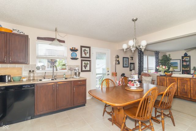 3030 Everbloom Way, Indianapolis, IN 46217