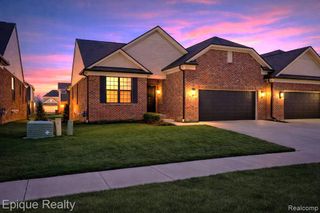 55638 Oak Pointe Drive, Shelby Twp, MI 48315