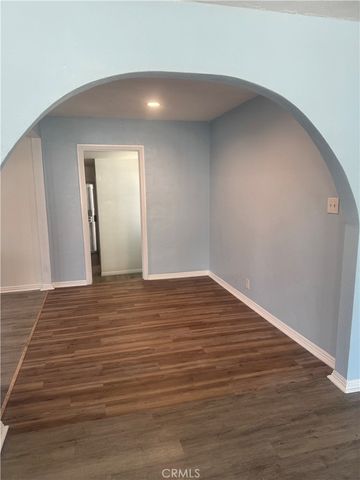 13107 Jarvis, Los Angeles, CA 90061