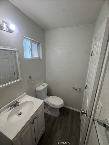 13107 Jarvis, Los Angeles, CA 90061