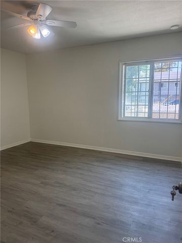 13107 Jarvis, Los Angeles, CA 90061