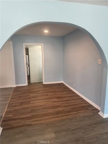 13107 Jarvis, Los Angeles, CA 90061