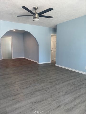 13107 Jarvis, Los Angeles, CA 90061