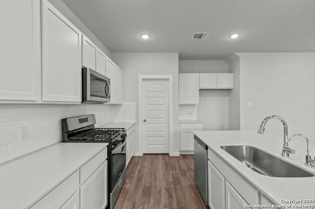 9024 Sand Dune Vis, San Antonio, TX 78222