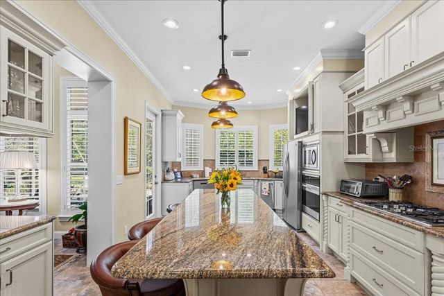 2772 NW 26TH PLACE, Gainesville, FL 32605