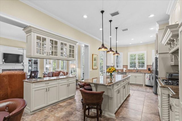 2772 NW 26TH PLACE, Gainesville, FL 32605
