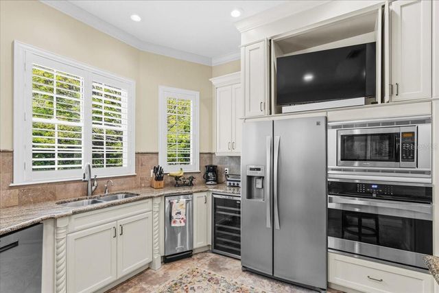 2772 NW 26TH PLACE, Gainesville, FL 32605
