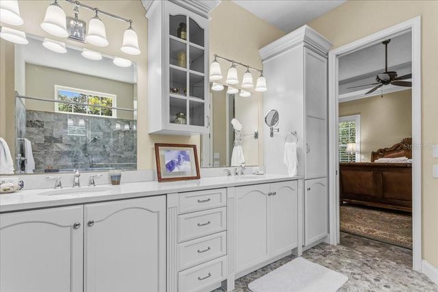 2772 NW 26TH PLACE, Gainesville, FL 32605
