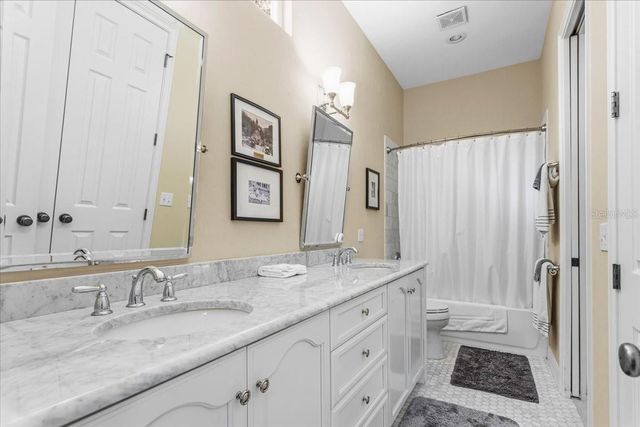 2772 NW 26TH PLACE, Gainesville, FL 32605