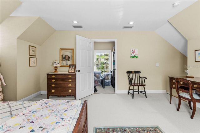 2772 NW 26TH PLACE, Gainesville, FL 32605