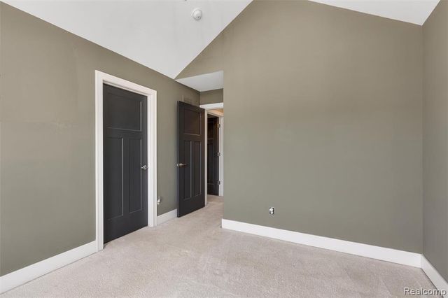 21924 E Majestic Drive, Macomb, MI 48044