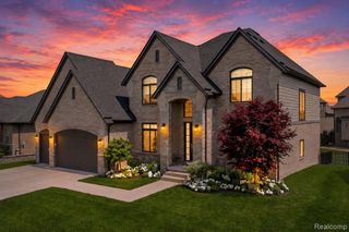 21924 E Majestic Drive, Macomb, MI 48044
