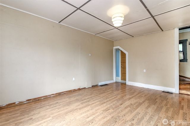 1551 N Callow Avenue, Bremerton, WA 98312