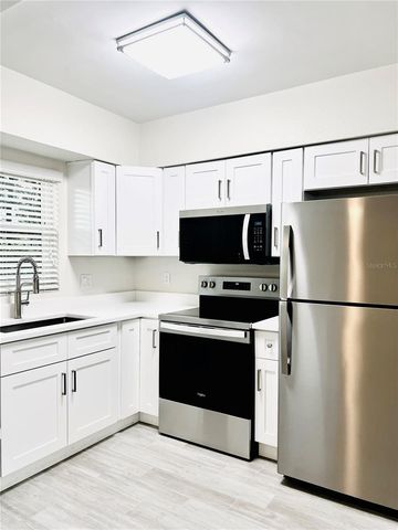 300 VENETIAN DRIVE 2, Clearwater, FL 33755
