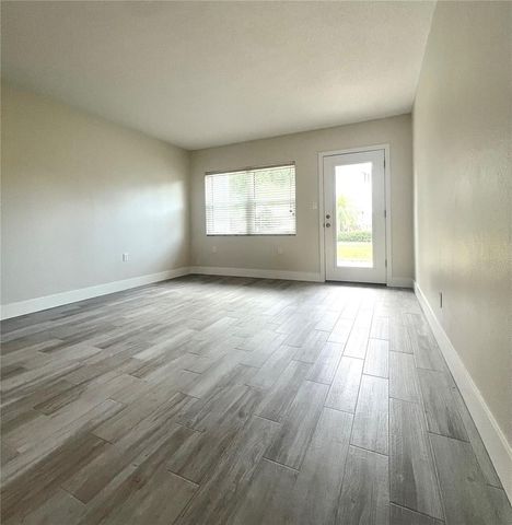 300 VENETIAN DRIVE 2, Clearwater, FL 33755