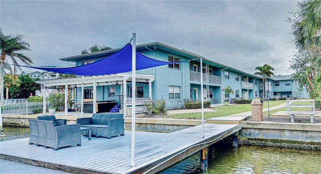 300 VENETIAN DRIVE 2, Clearwater, FL 33755