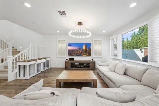 16405 Globetrotter, Chino, CA 91708