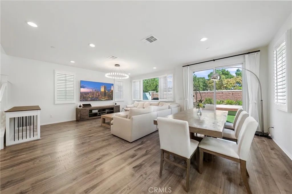 16405 Globetrotter, Chino, CA 91708