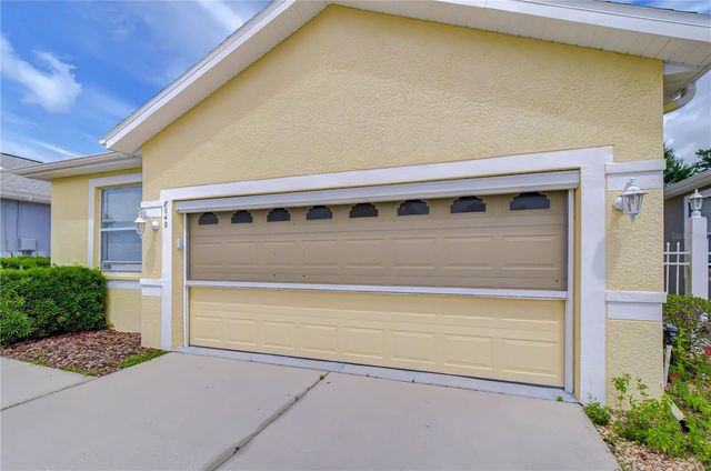 8049 SANGUINELLI ROAD, Land O Lakes, FL 34637