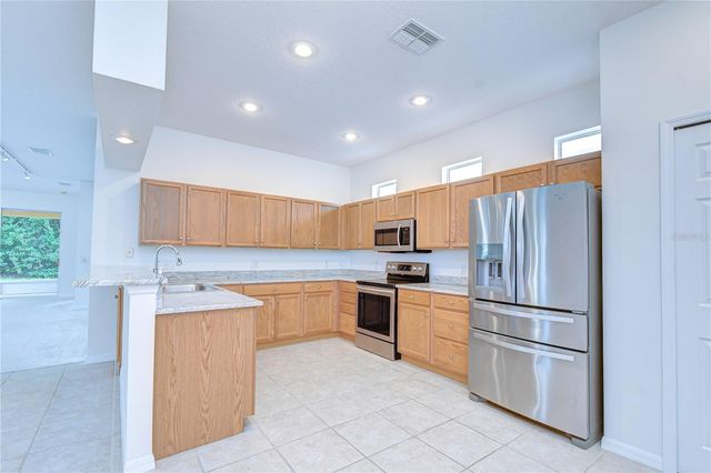 8049 SANGUINELLI ROAD, Land O Lakes, FL 34637