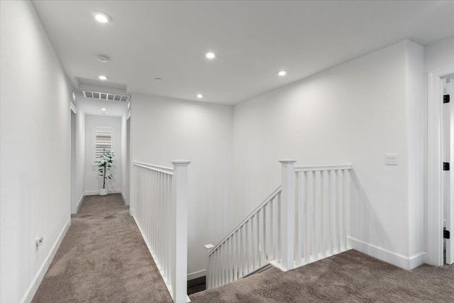 10469 Fendi Way, Elk Grove, CA 95757