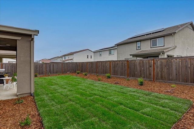 10469 Fendi Way, Elk Grove, CA 95757