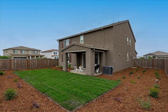 10469 Fendi Way, Elk Grove, CA 95757