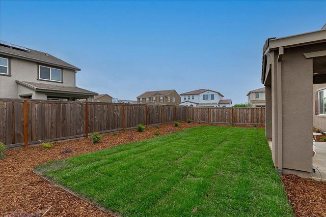 10469 Fendi Way, Elk Grove, CA 95757