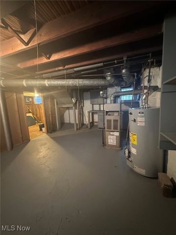 1476 Clermont Road, Cleveland, OH 44110