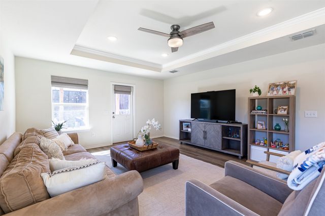 1340 Vernon Drive, Aubrey, TX 76227