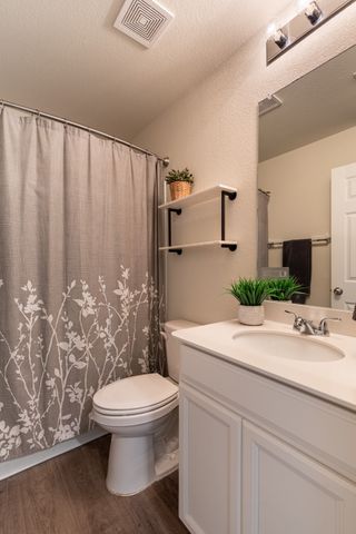 1340 Vernon Drive, Aubrey, TX 76227