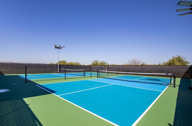 1340 Vernon Drive, Aubrey, TX 76227