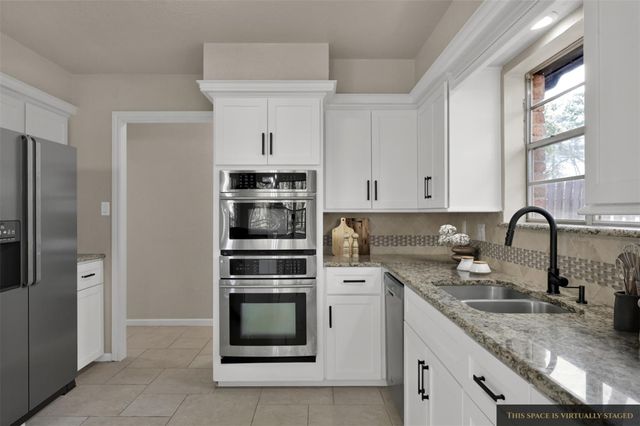 88 April Wind Drive S, Conroe, TX 77356