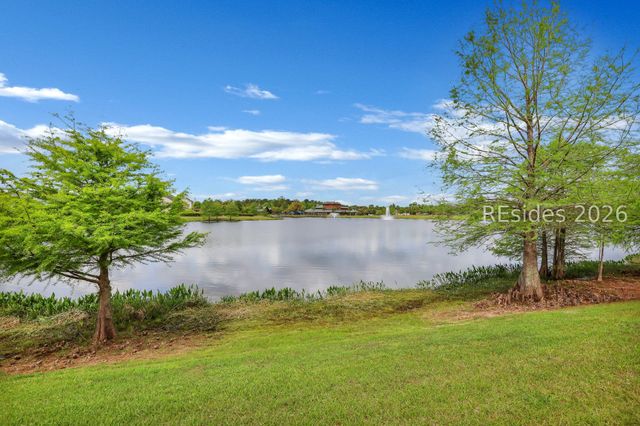 70 Runner Stone Rd, Bluffton, SC 29909