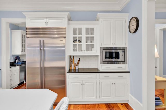 290 Delahow Street, Charleston, SC 29492