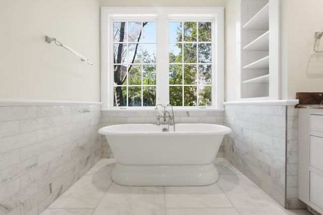 290 Delahow Street, Charleston, SC 29492