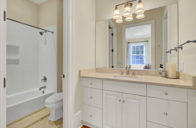 290 Delahow Street, Charleston, SC 29492